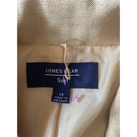 Jones Wear Blazer Jacket Size 14 Women Beige Belted 3 Button Pockets Lined - Picture 2 of 8
